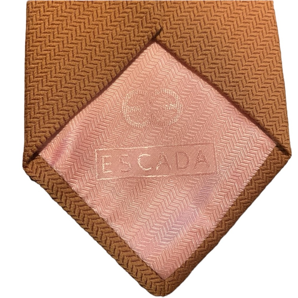 Escada Tie - Picture 3 of 4